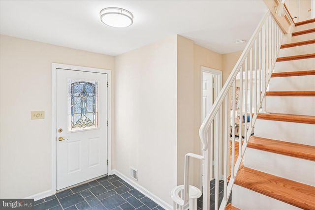 4605 SUNFLOWER DR, Rockville, MD 20853