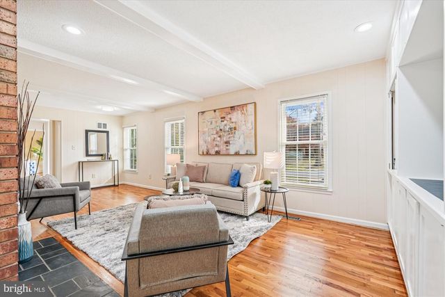 4605 SUNFLOWER DR, Rockville, MD 20853