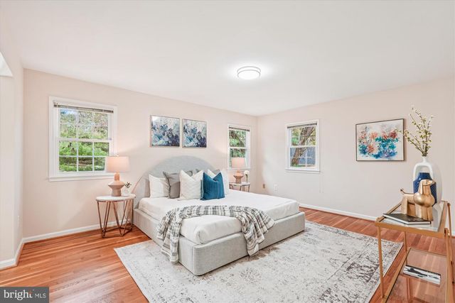 4605 SUNFLOWER DR, Rockville, MD 20853