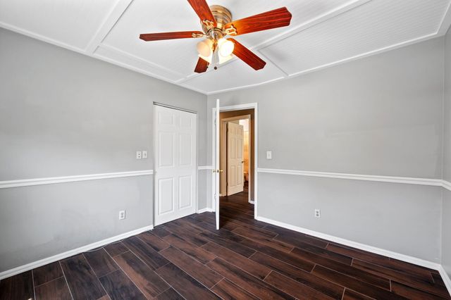 1419 N Winer Drive, Soddy Daisy, TN 37379