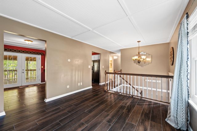 1419 N Winer Drive, Soddy Daisy, TN 37379