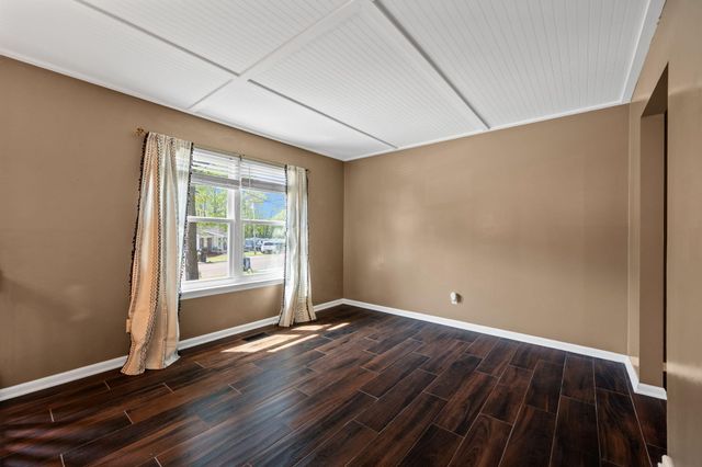 1419 N Winer Drive, Soddy Daisy, TN 37379