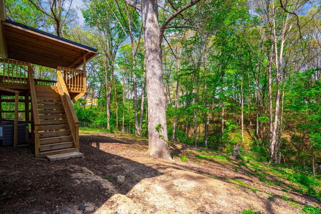 1419 N Winer Drive, Soddy Daisy, TN 37379