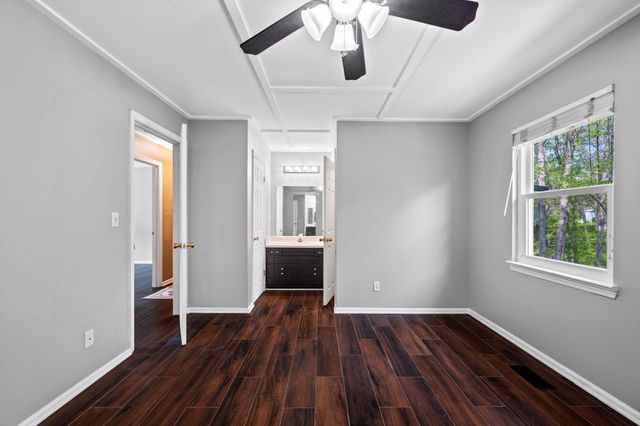 1419 N Winer Drive, Soddy Daisy, TN 37379