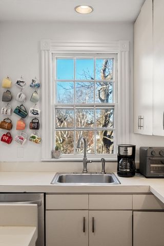 43 Linnaean Street 46A, Cambridge, MA 02138