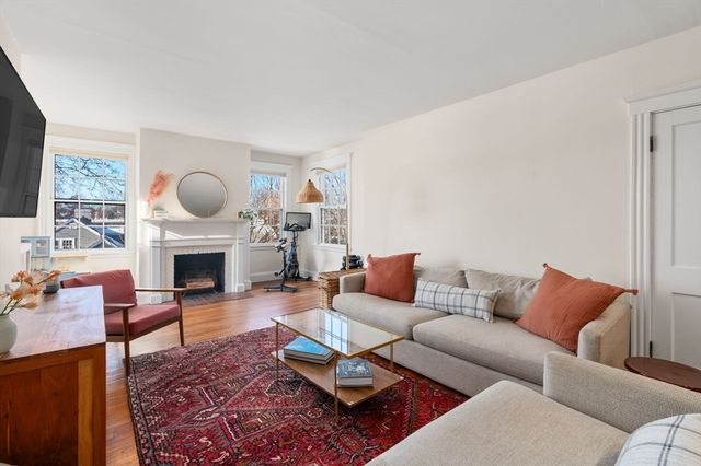 43 Linnaean Street 46A, Cambridge, MA 02138