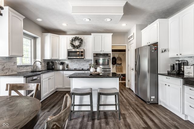 6034 Salisbury Lane, Noblesville, IN 46062
