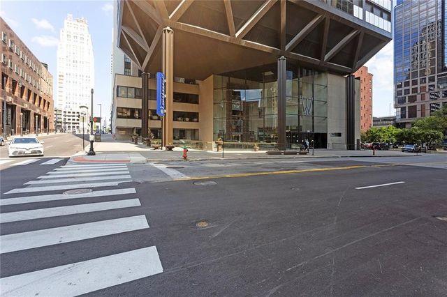 1101 Walnut Street 1005, Kansas City, MO 64106