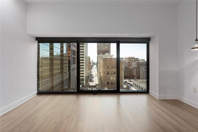 1101 Walnut Street 1005, Kansas City, MO 64106