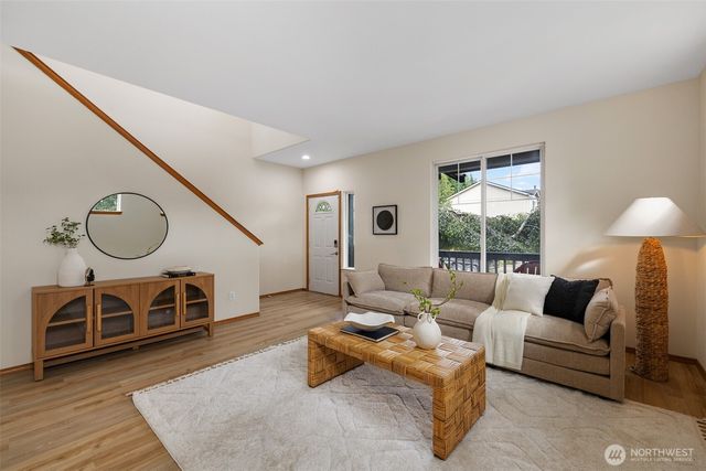 4943 Old Oak Street SE, Olympia, WA 98501