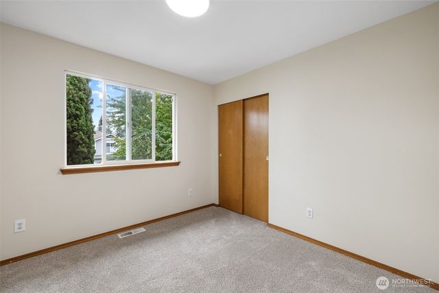 4943 Old Oak Street SE, Olympia, WA 98501