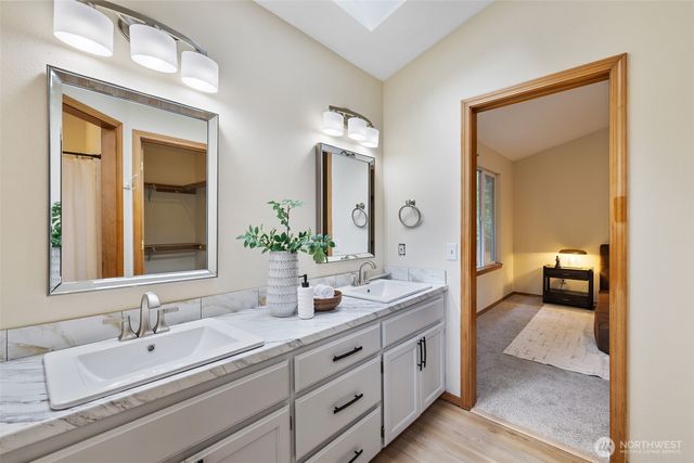 4943 Old Oak Street SE, Olympia, WA 98501