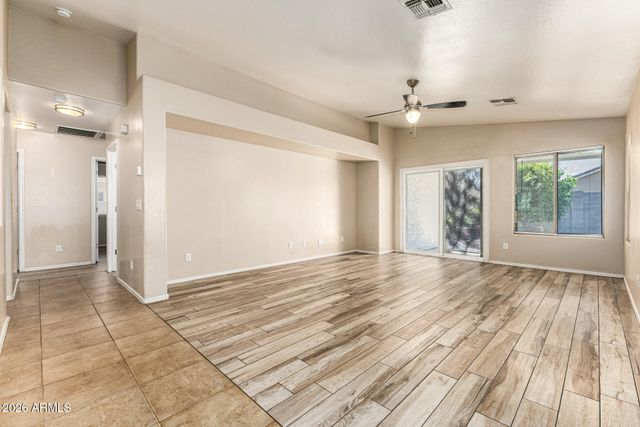 17755 W HEARN Road, Surprise, AZ 85388