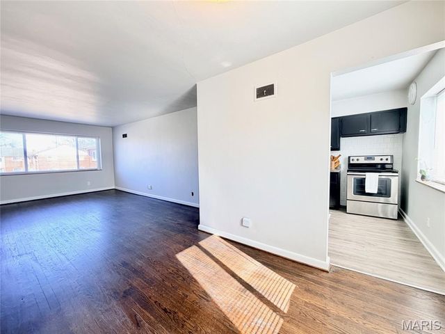 5944 Nagel Avenue 2E, St Louis, MO 63109