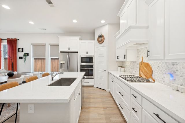 3109 Winecup Way, Little Elm, TX 75068