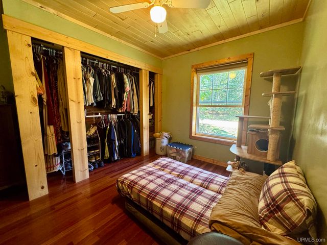 1474 Deer Lake Road, Crystal Falls, MI 49920