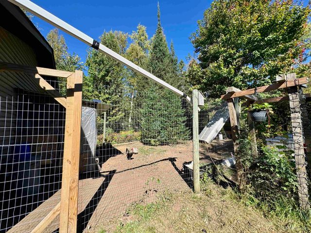 1474 Deer Lake Road, Crystal Falls, MI 49920