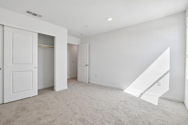 5041 Rain Shadow Way, Roseville, CA 95747