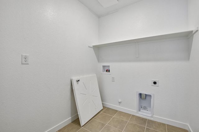 5041 Rain Shadow Way, Roseville, CA 95747