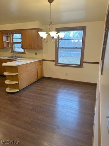 2078 Cranbrook Drive, Youngstown, OH 44511