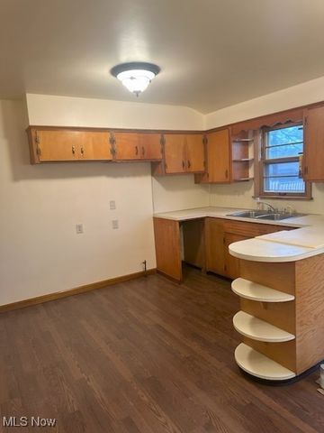 2078 Cranbrook Drive, Youngstown, OH 44511