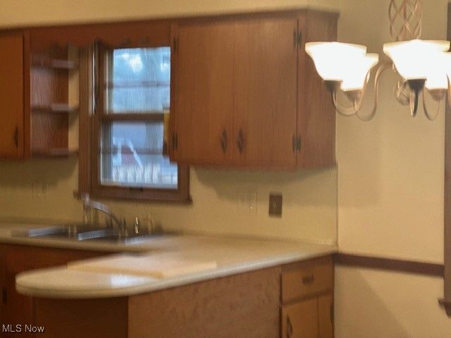 2078 Cranbrook Drive, Youngstown, OH 44511