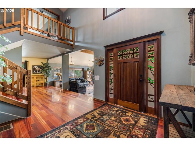 25776 S HIGHWAY 211, Estacada, OR 97023