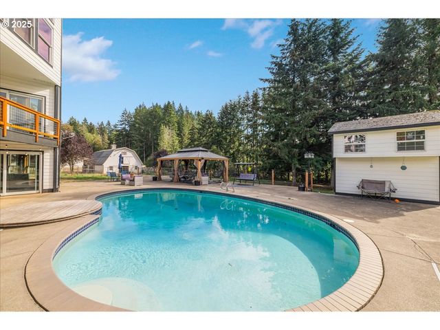 25776 S HIGHWAY 211, Estacada, OR 97023