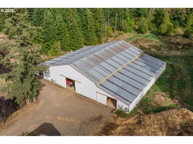 25776 S HIGHWAY 211, Estacada, OR 97023