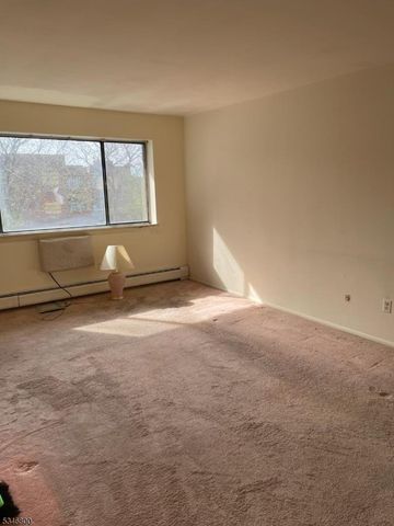 159 Franklin St 27, Bloomfield Twp., NJ 07003