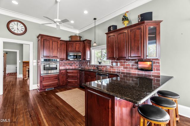 2200 Guy Road, Clayton, NC 27520