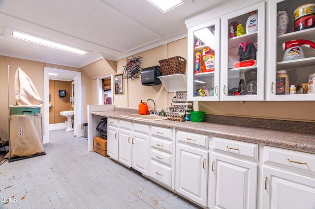 2200 Guy Road, Clayton, NC 27520