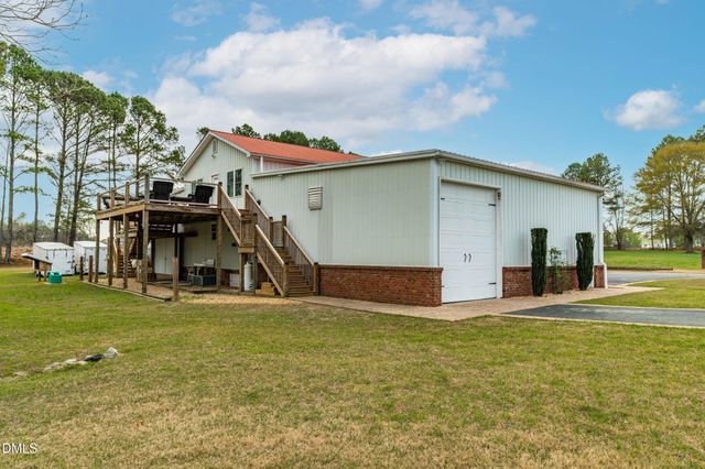 2200 Guy Road, Clayton, NC 27520