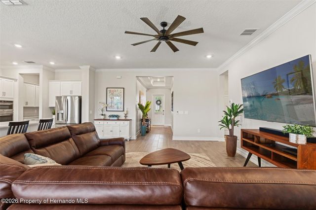 4661 Southern Valley Loop, Brooksville, FL 34601