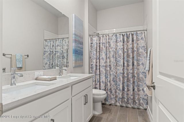 4661 Southern Valley Loop, Brooksville, FL 34601