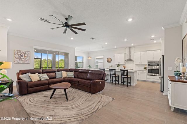 4661 Southern Valley Loop, Brooksville, FL 34601