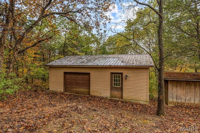 10215 Tri-Acre Lane, Unincorporated, MO 63670