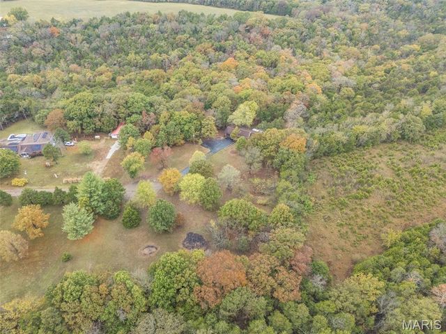 10215 Tri-Acre Lane, Unincorporated, MO 63670