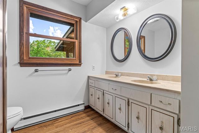 10215 Tri-Acre Lane, Unincorporated, MO 63670