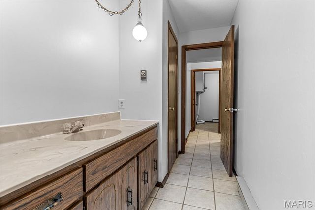 10215 Tri-Acre Lane, Unincorporated, MO 63670