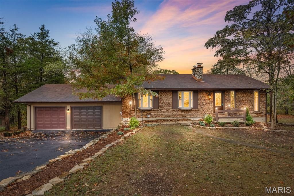 10215 Tri-Acre Lane, Unincorporated, MO 63670