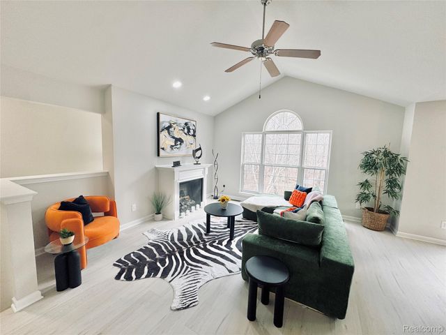 16036 Morningside, Northville, MI 48168