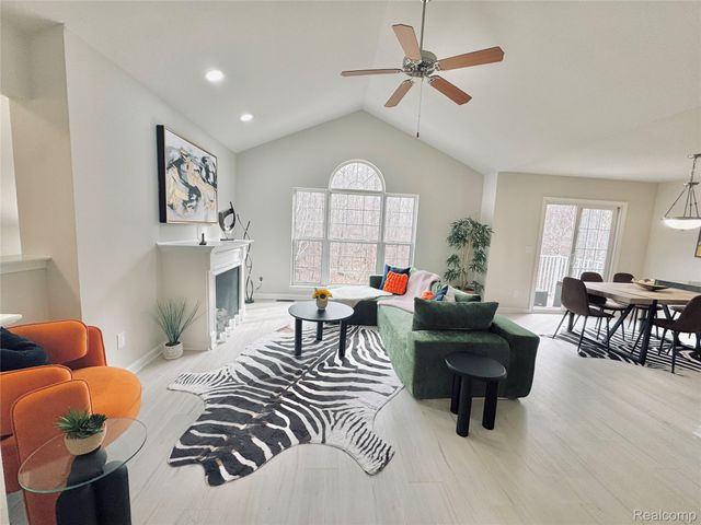 16036 Morningside, Northville, MI 48168