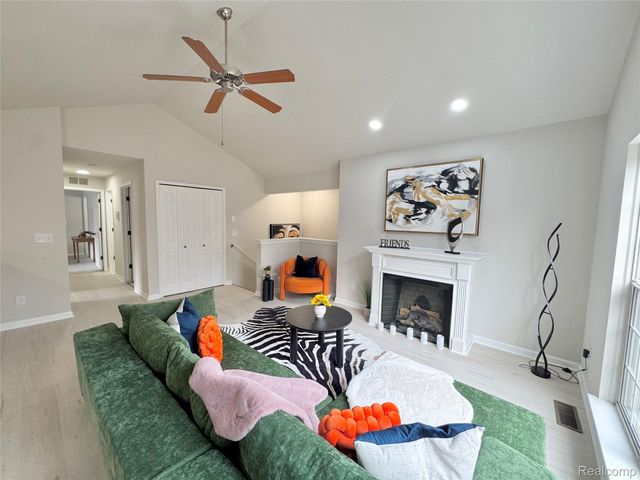 16036 Morningside, Northville, MI 48168