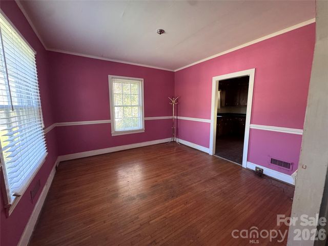 614 Neil Street, Gastonia, NC 28052