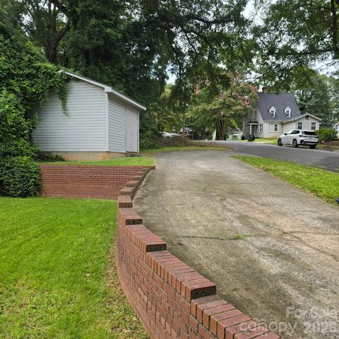 614 Neil Street, Gastonia, NC 28052