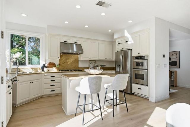 1415 Savona Court, San Jose, CA 95126