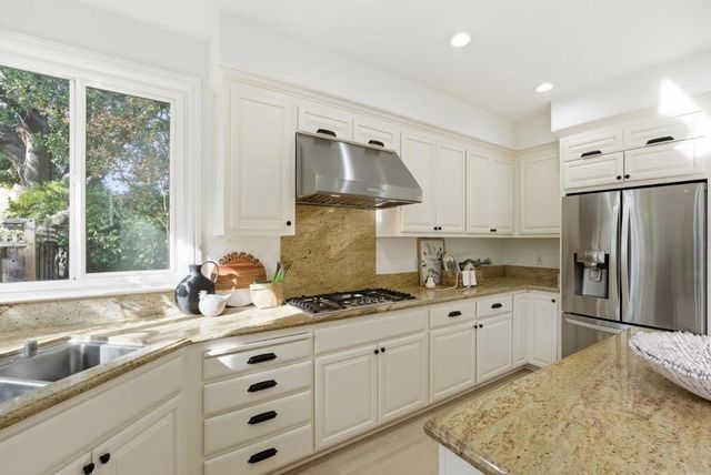 1415 Savona Court, San Jose, CA 95126