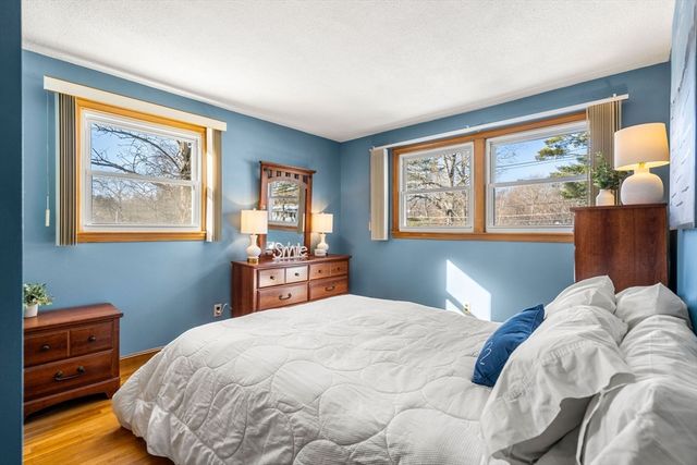 133 Mill Street, Burlington, MA 01803