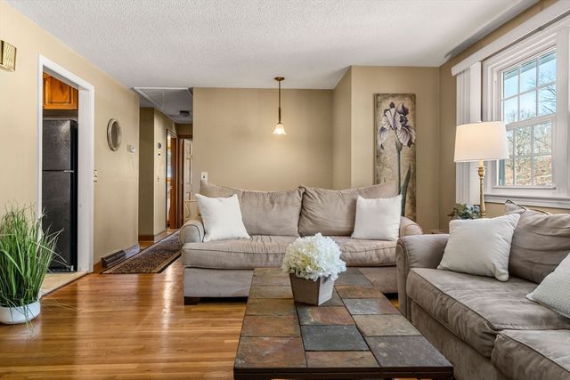 133 Mill Street, Burlington, MA 01803